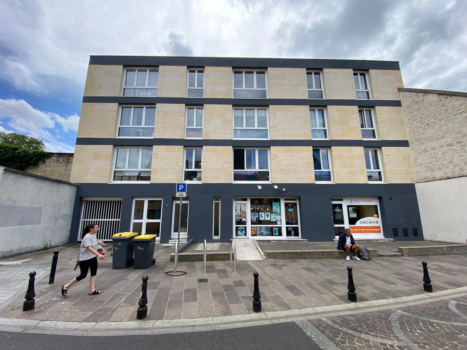Immeuble de rapport — 29 lots — 545 m² — Nanterre (92)
